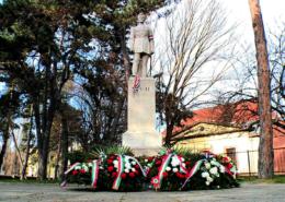 Március 15-én több helyi szervezet is megemlékezett a Petőfi-szobornál